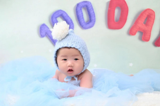 平湖四个月宝宝会翻身 平湖四个月宝宝会翻身